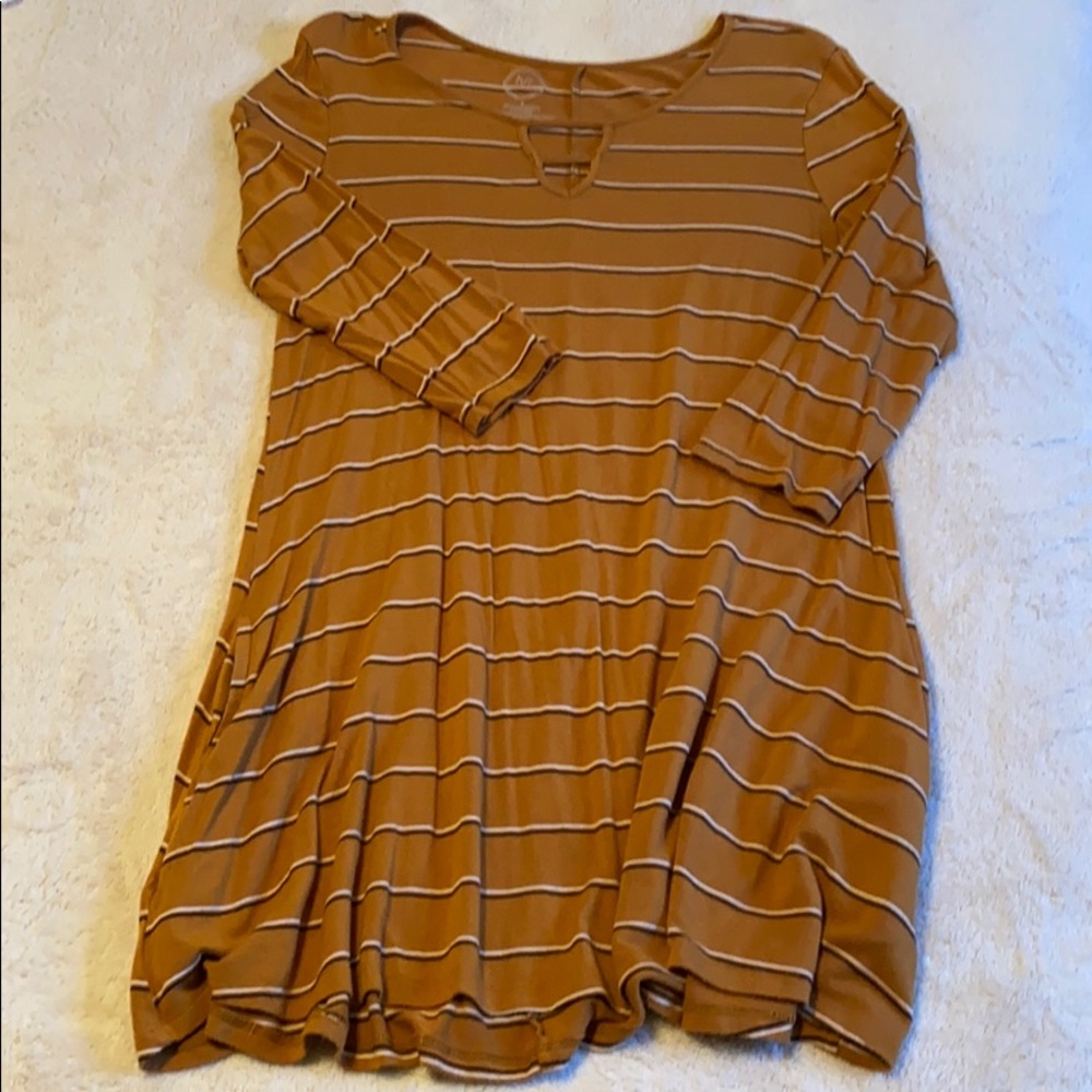 Maurice’s Tunic